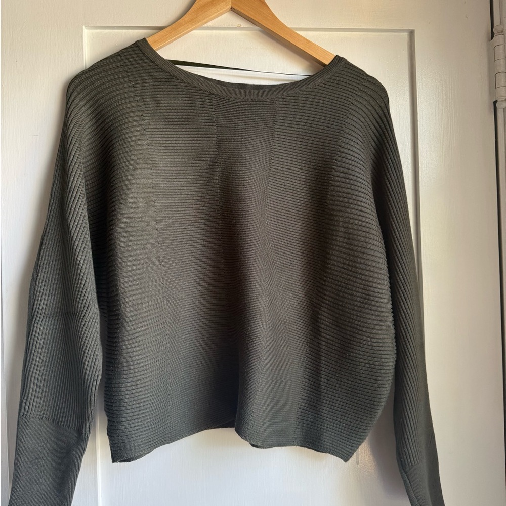Cable & Gauge Dark Olive Crew Neck Sweater